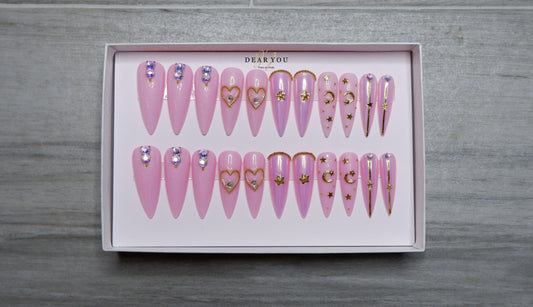 Crescent Moon 22pcs (Stiletto)