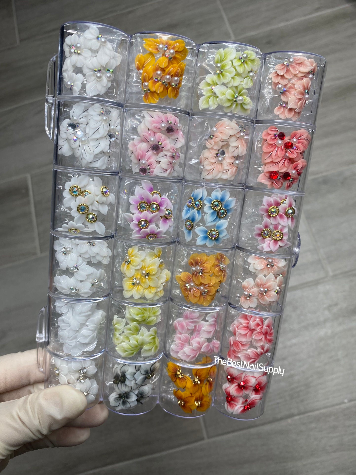 100/200 Pieces Acrylic Flower Set (Style 26)