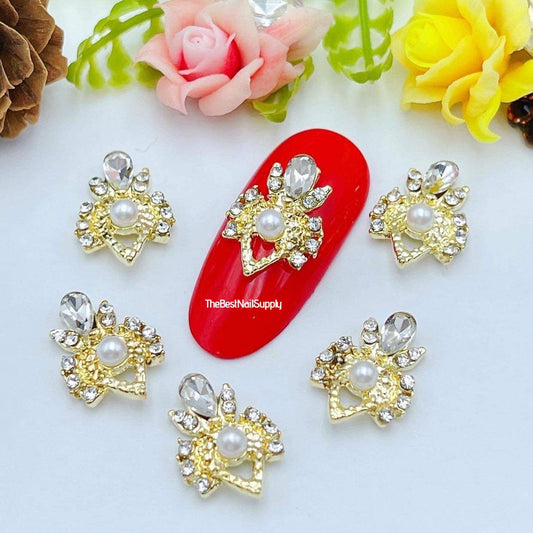 2pc/4pcs Luxury Nail Charm